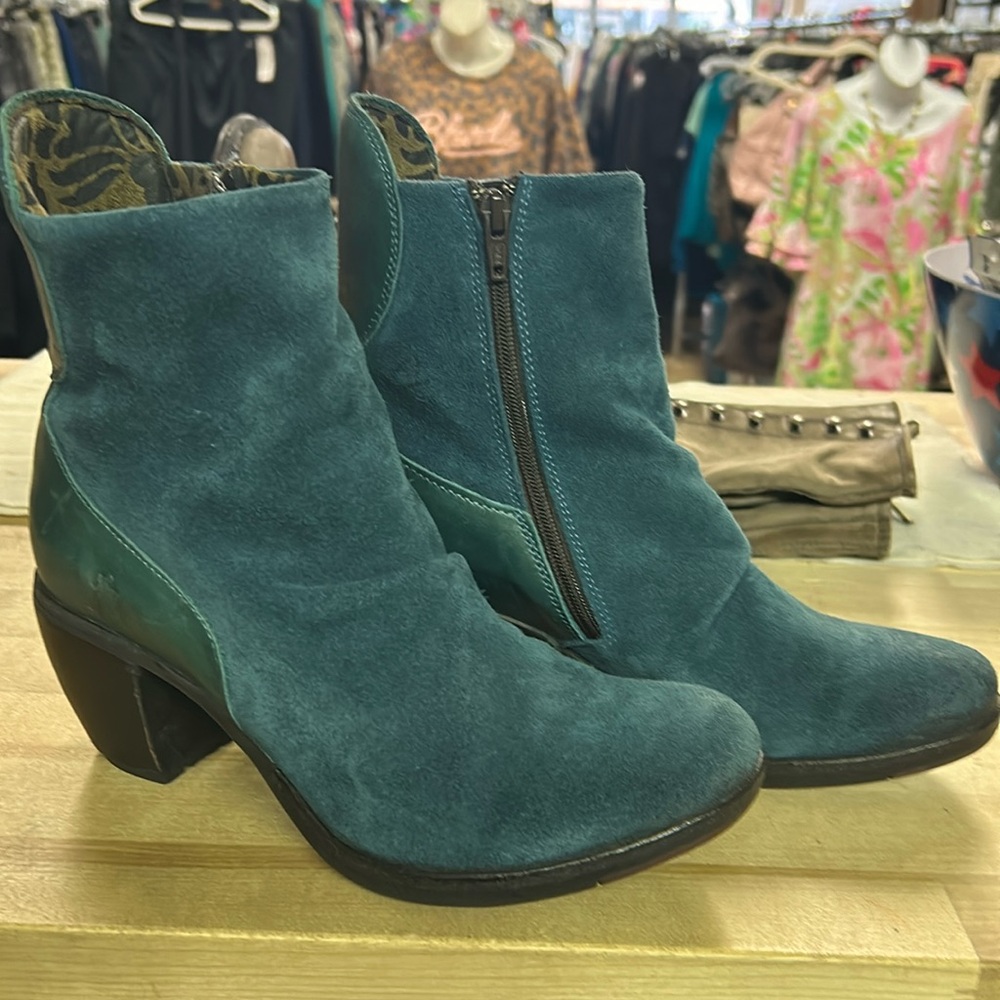 Used Fly London booties size 39 8/8.5 #61267